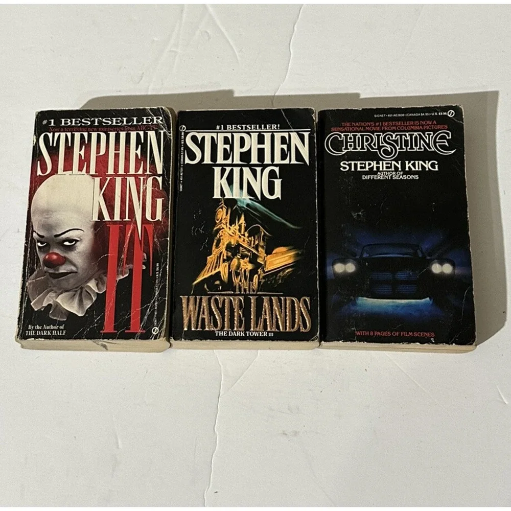 Stephen King Book Lot‎ 3 Paperback- It - Waste Lands - Christine